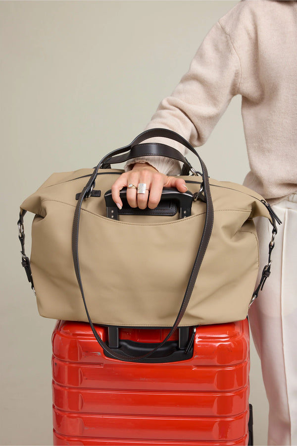 Anywear Duffle: Recycled Leather & Waterproof High-density Technical Fabric