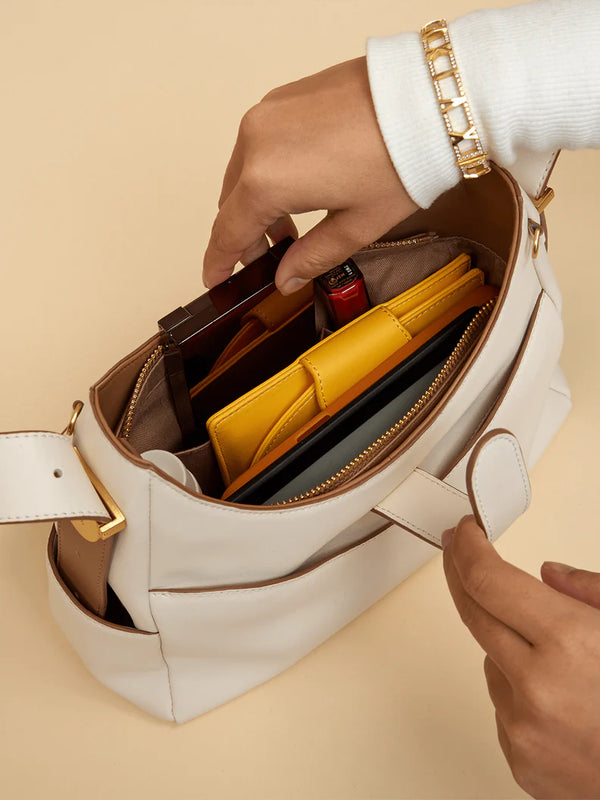 Reverie Hobo Mini: Sustainable Leather, Fits iPad Mini