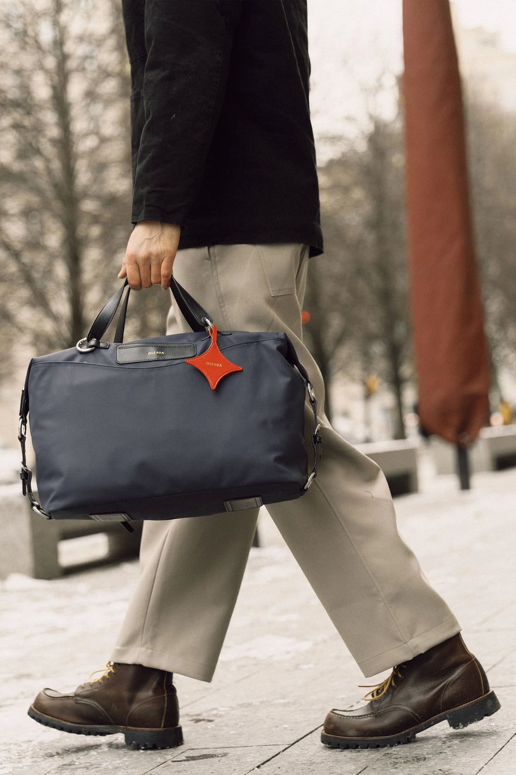 Anywear Duffle City 13L: Scratchproof • Waterproof • Creaseproof • Stainproof