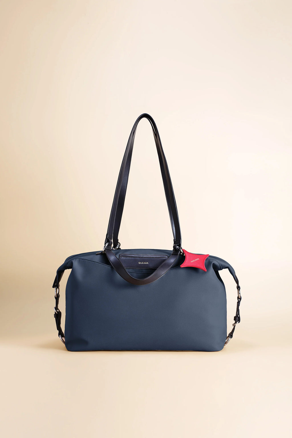 Anywear Duffle City 13L: Scratchproof • Waterproof • Creaseproof • Stainproof