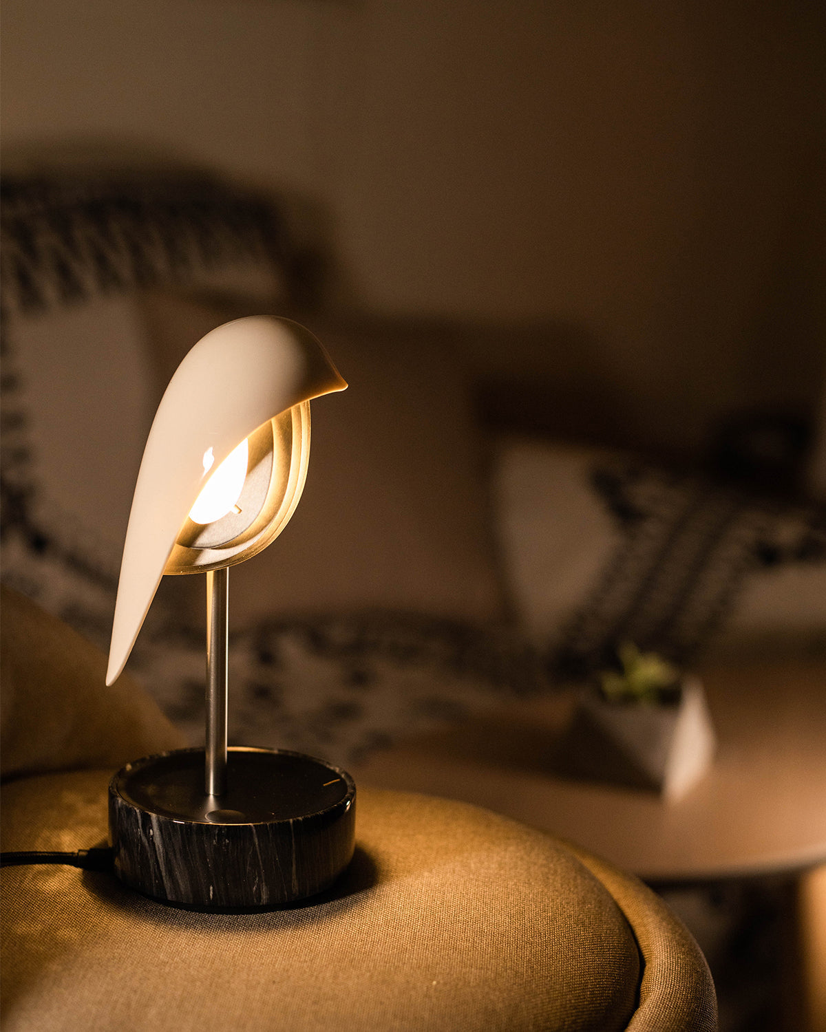 Alarm Clock + Light CHIRP Black