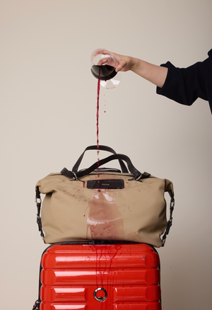 Oleada Anywear Duffle Travel: Recycled Leather & Waterproof High-density Technical Fabric