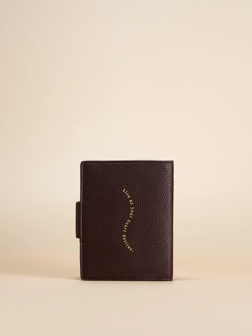 OLEADA jet-set Passport Holder: Made With Recycled Leather