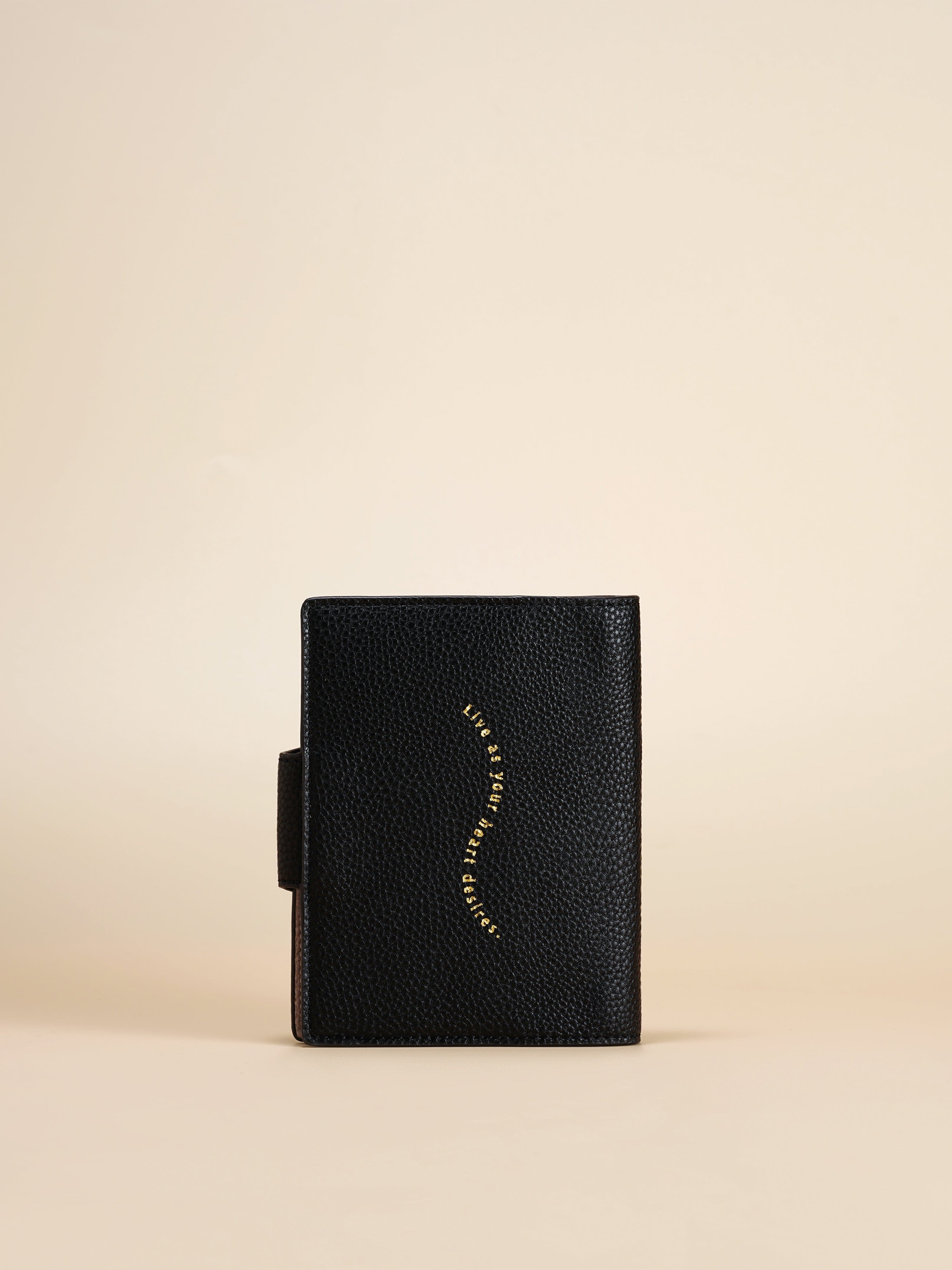 OLEADA jet-set Passport Holder: Made With Recycled Leather