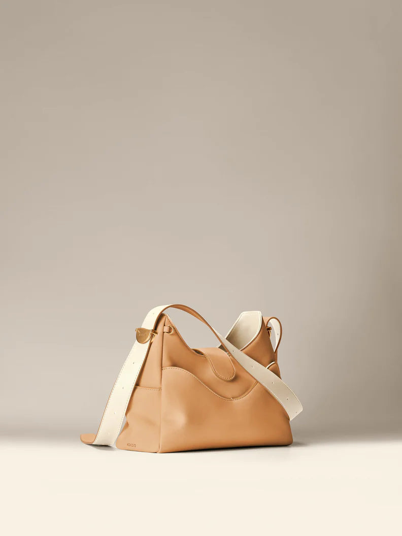 Reverie Hobo Mini: Sustainable Leather, Fits iPad Mini