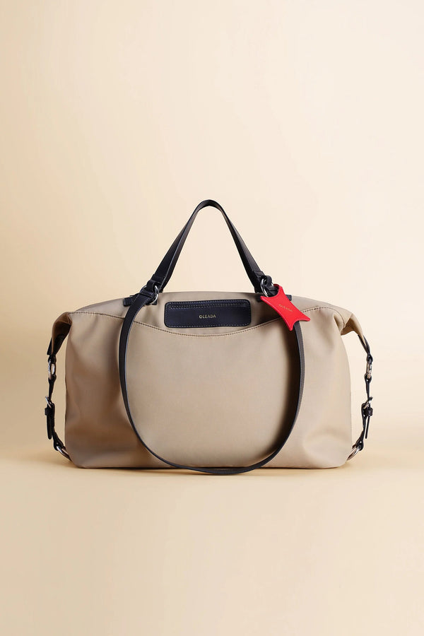 Anywear Duffle Travel 35L: Scratchproof • Waterproof • Creaseproof • Stanproof
